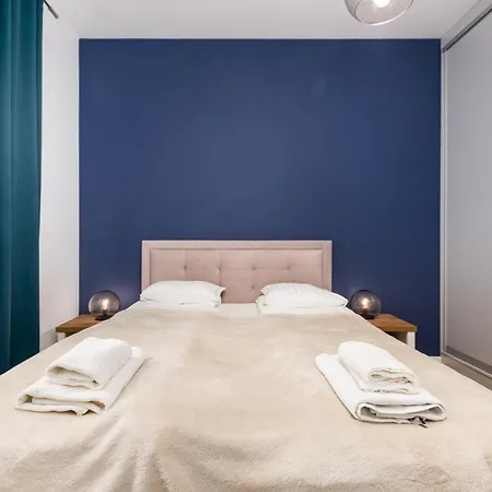 Jurajska 4 By Homeprime *