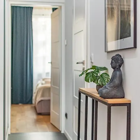 Jurajska 4 By Homeprime Varsovia